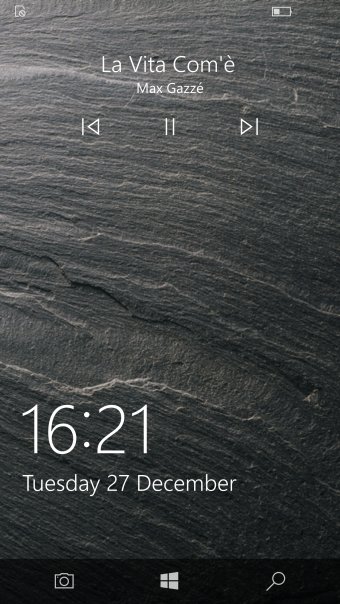 Music playing with the screen locked