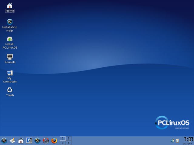 PCLinuxOS live desktop
