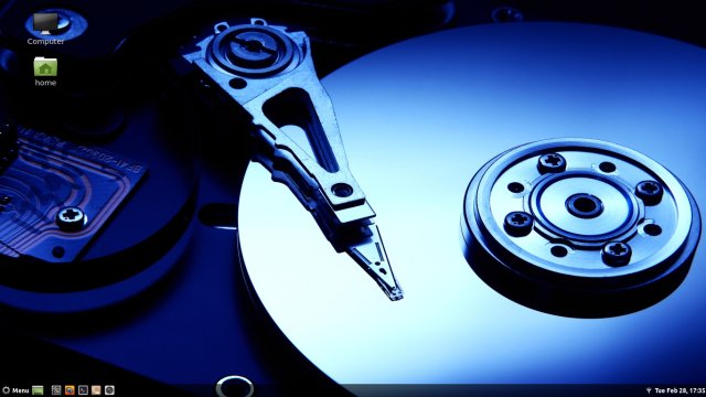 Desktop with Cinnamon