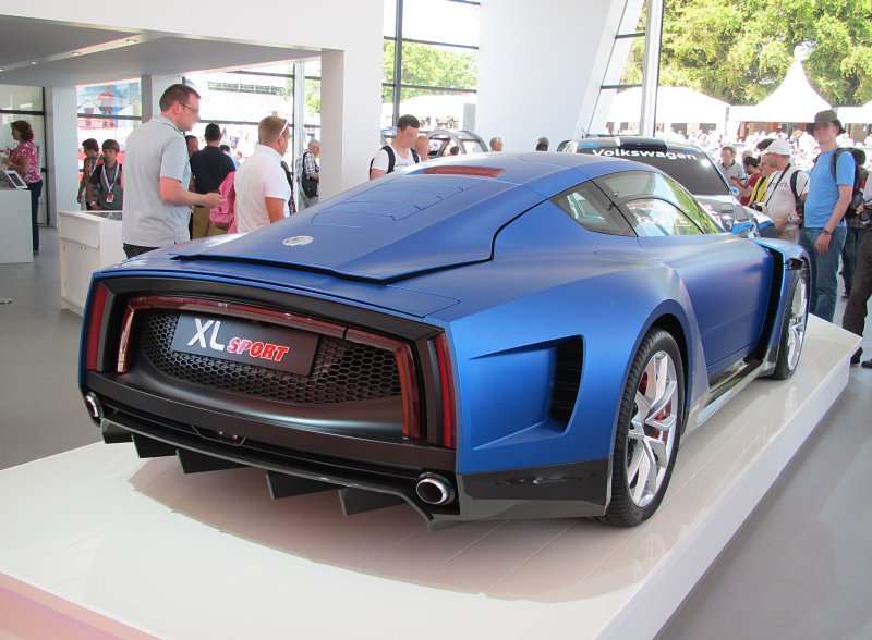 XL Sport, lobster looks